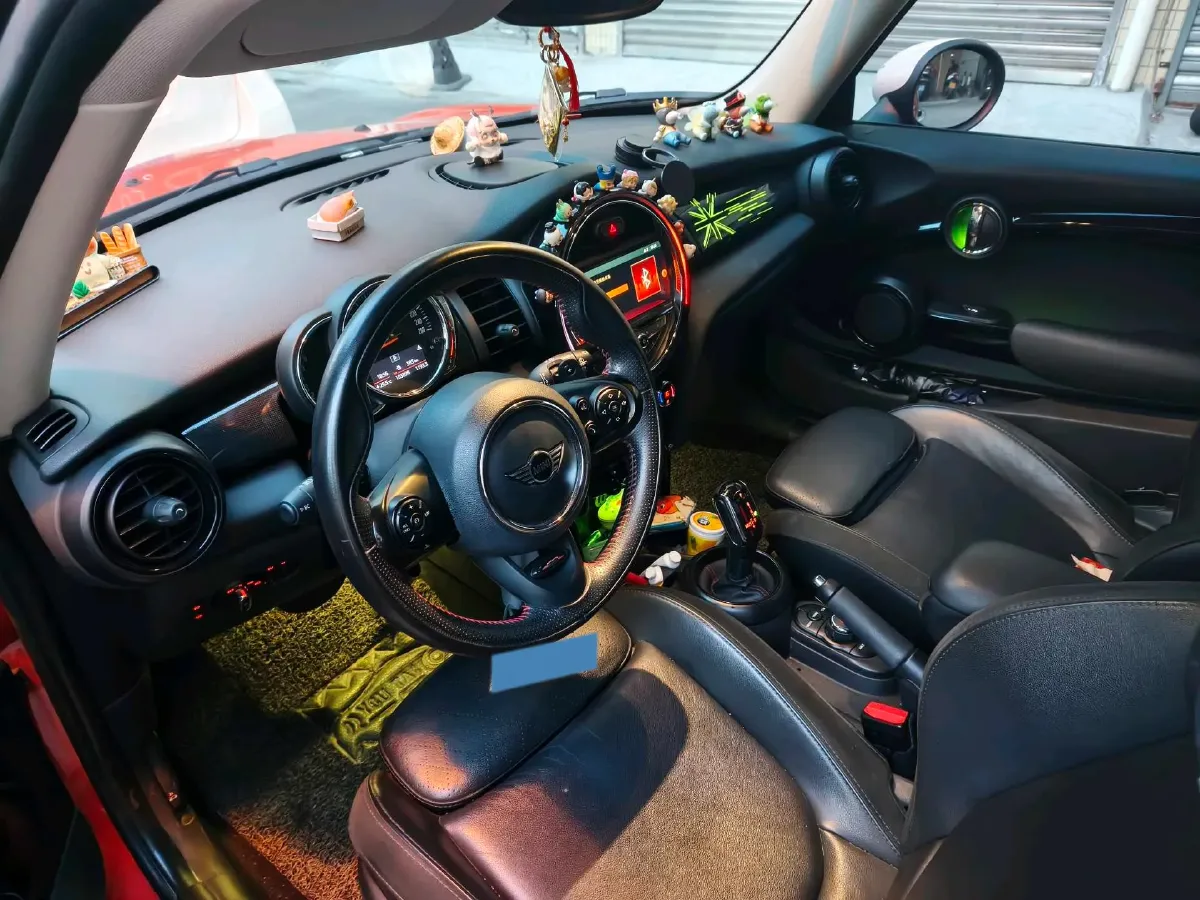 2019 MINI MINI 2.0T 192HP L4 7DCT,autocango,china used car exporter,china ev exporter,chinese used car exporter,chinese used ev exporter