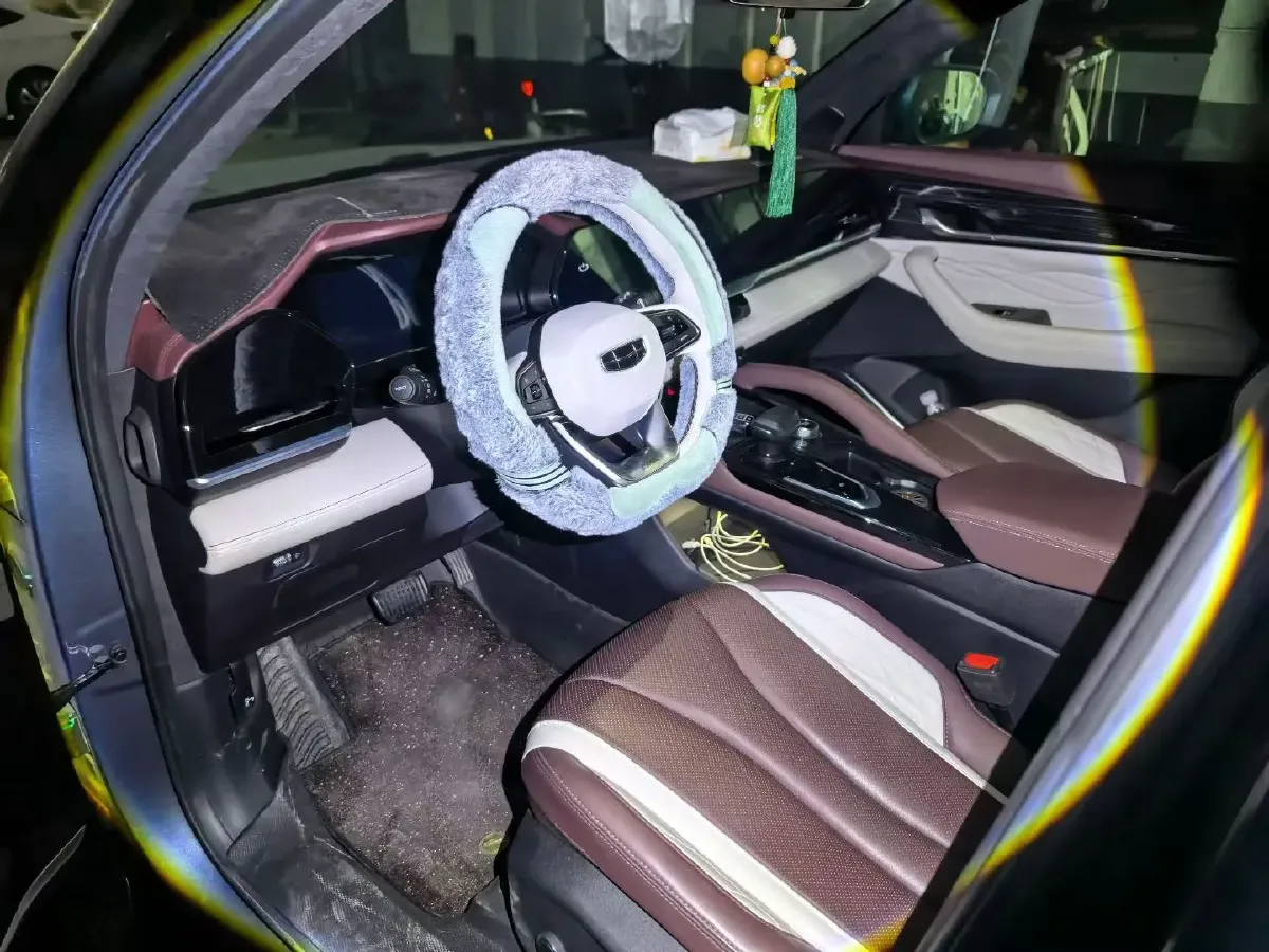 2021 Geely Monjaro 2.0T 218HP L4 7DCT,autocango,china used car exporter,china ev exporter,chinese used car exporter,chinese used ev exporter