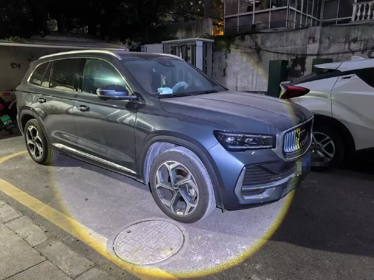 2021 Geely Monjaro 2.0T 218HP L4 7DCT,autocango,china used car exporter,china ev exporter,chinese used car exporter,chinese used ev exporter