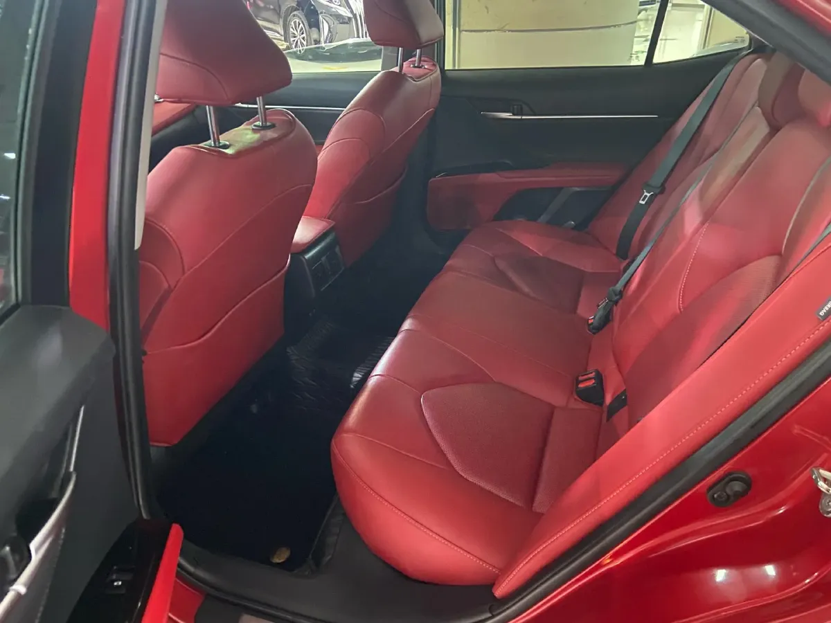 2019 Toyota Camry 2.0L 178HP L4 CVT,autocango,china used car exporter,china ev exporter,chinese used car exporter,chinese used ev exporter