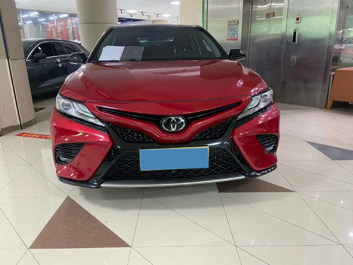 2019 Toyota Camry 2.0L 178HP L4 CVT,autocango,china used car exporter,china ev exporter,chinese used car exporter,chinese used ev exporter