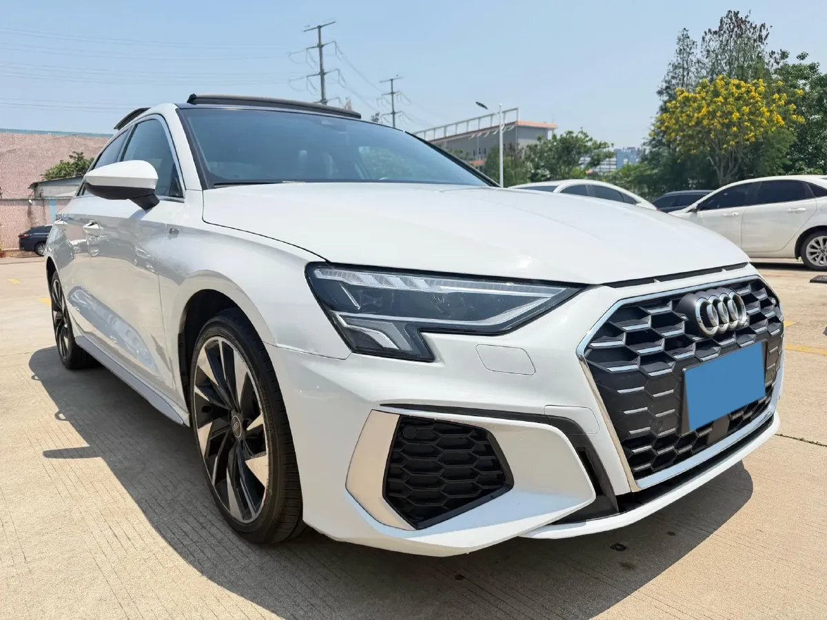 2022 Audi A3 1.4T 150HP L4 7DCT,autocango,china used car exporter,china ev exporter,chinese used car exporter,chinese used ev exporter