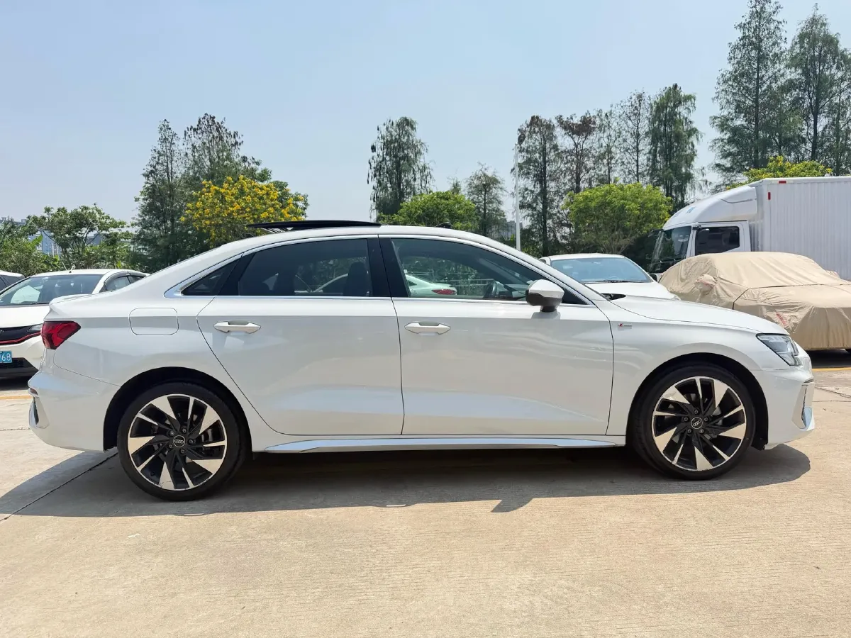 2022 Audi A3 1.4T 150HP L4 7DCT,autocango,china used car exporter,china ev exporter,chinese used car exporter,chinese used ev exporter