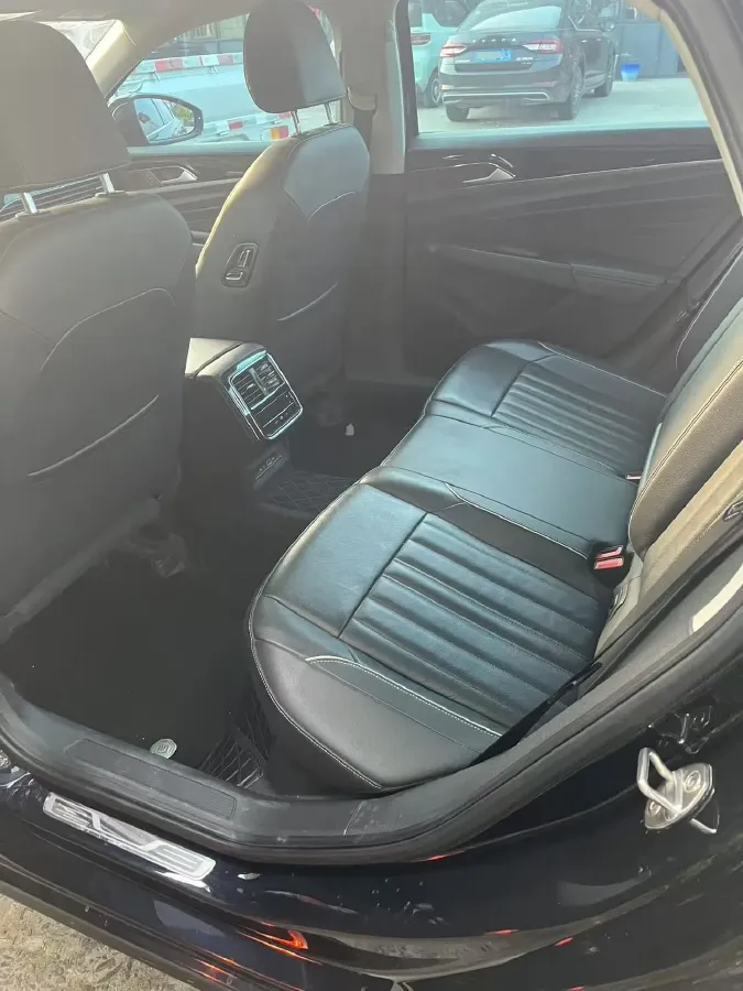 2023 Volkswagen Passat 2.0T 186HP L4 7DCT,autocango,china used car exporter,china ev exporter,chinese used car exporter,chinese used ev exporter