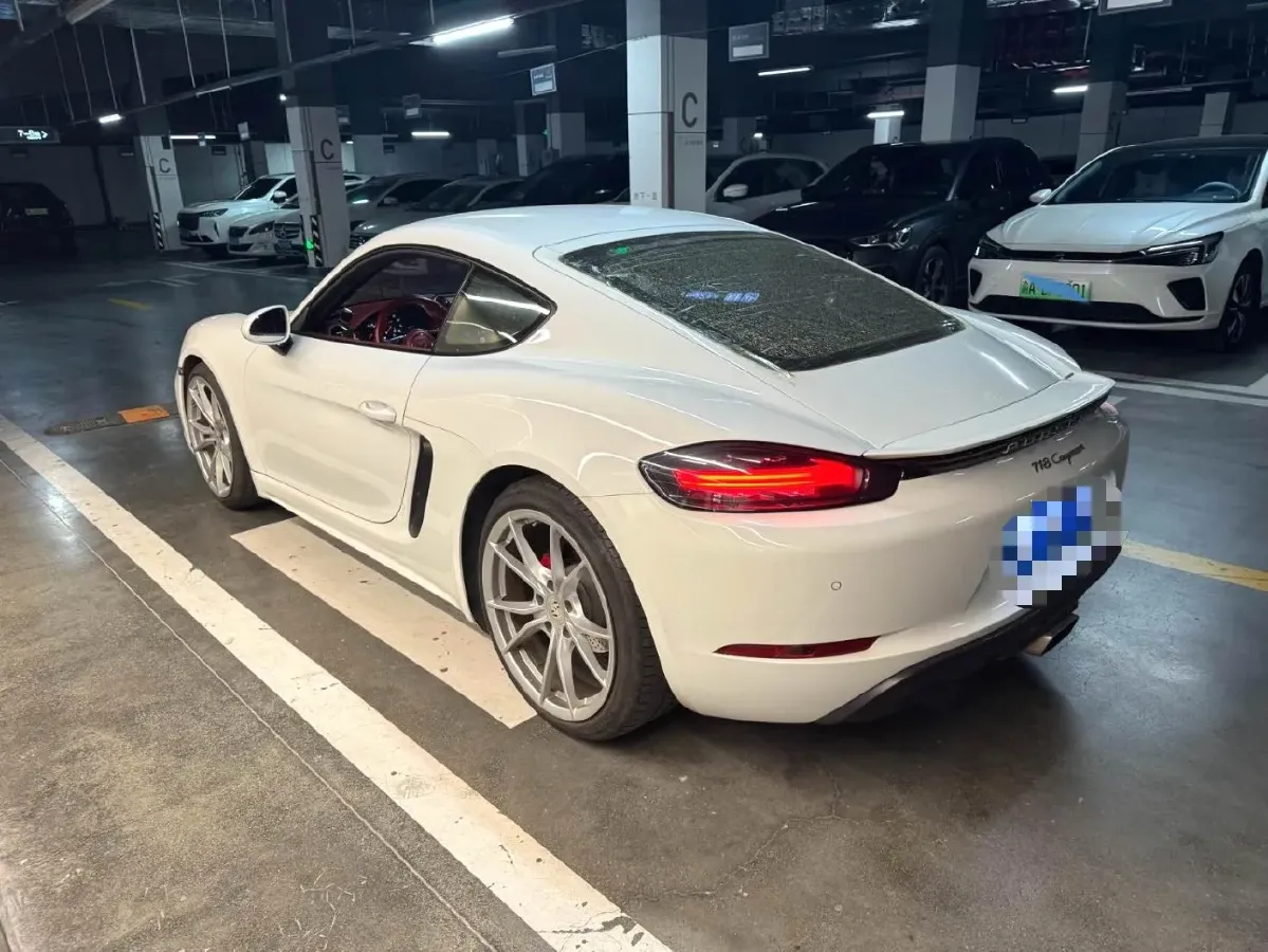 2018 Porsche 718 2.0T 250HP H4 7DCT,autocango,china used car exporter,china ev exporter,chinese used car exporter,chinese used ev exporter