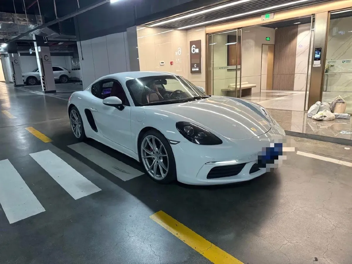 2018 Porsche 718 2.0T 250HP H4 7DCT,autocango,china used car exporter,china ev exporter,chinese used car exporter,chinese used ev exporter
