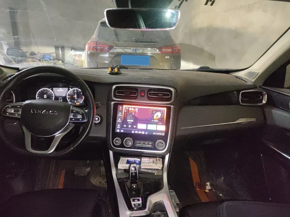 2019 Beijing BJ40 2.0T 218HP L4 6AT,autocango,china used car exporter,china ev exporter,chinese used car exporter,chinese used ev exporter