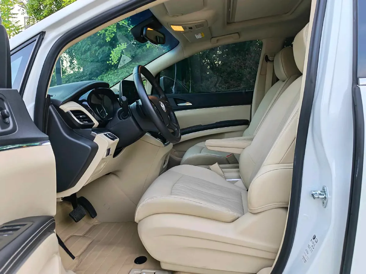 2023 Buick GL8 2.0T 237HP L4 9AT,autocango,china used car exporter,china ev exporter,chinese used car exporter,chinese used ev exporter