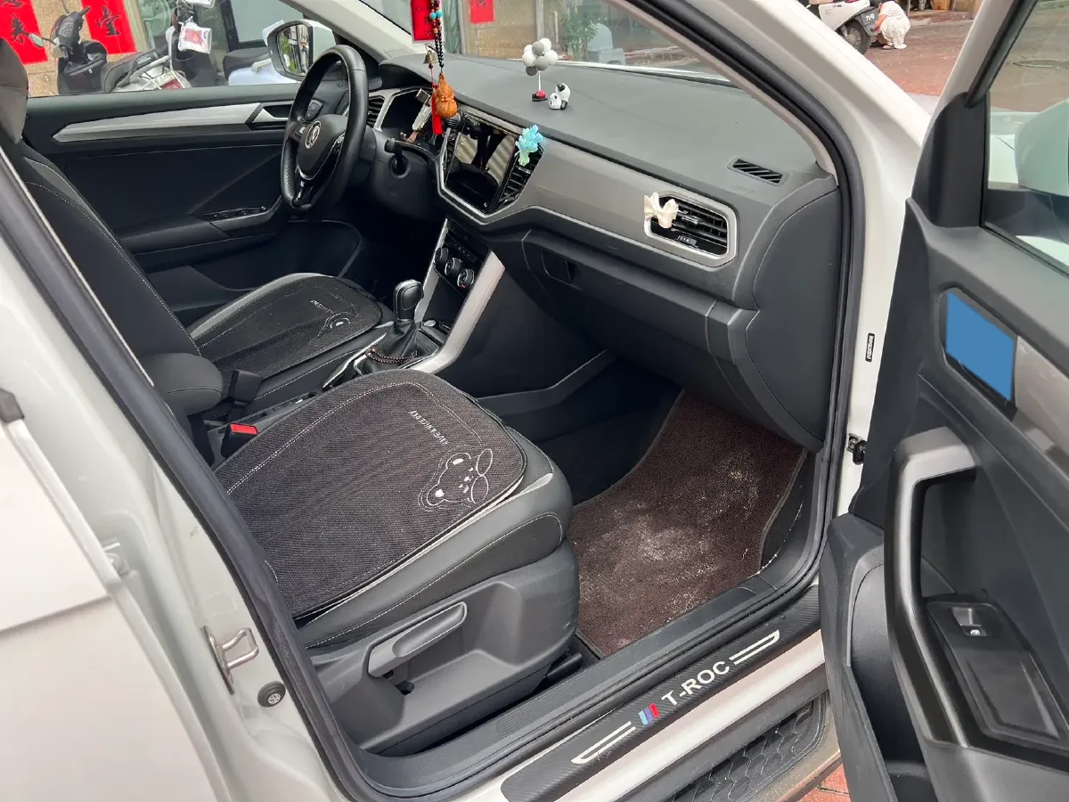 2022 Volkswagen T-Roc 1.4T 150HP L4 7DCT,autocango,china used car exporter,china ev exporter,chinese used car exporter,chinese used ev exporter