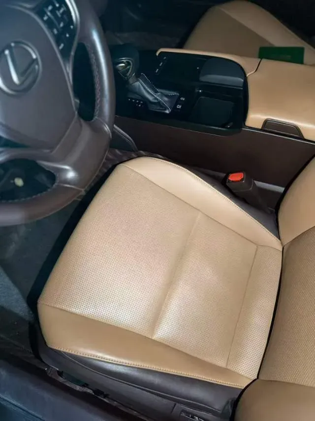 2020 Lexus ES 2.0L 173HP L4 CVT,autocango,china used car exporter,china ev exporter,chinese used car exporter,chinese used ev exporter