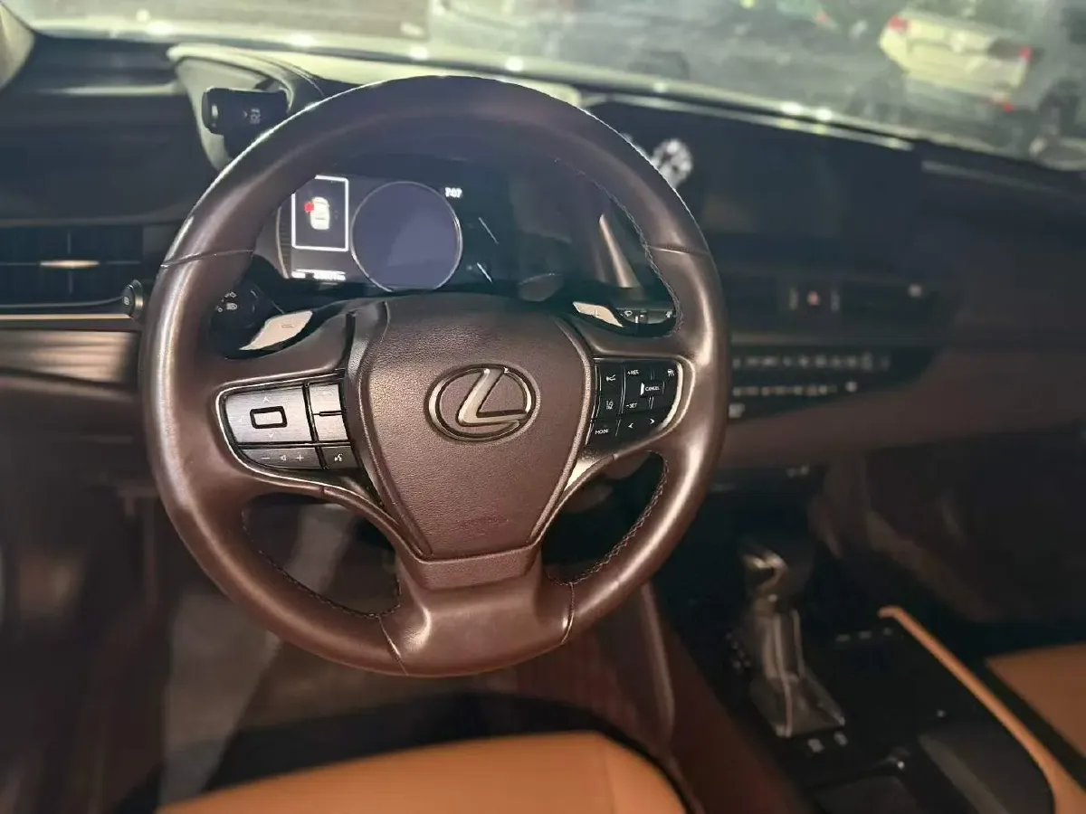 2020 Lexus ES 2.0L 173HP L4 CVT,autocango,china used car exporter,china ev exporter,chinese used car exporter,chinese used ev exporter