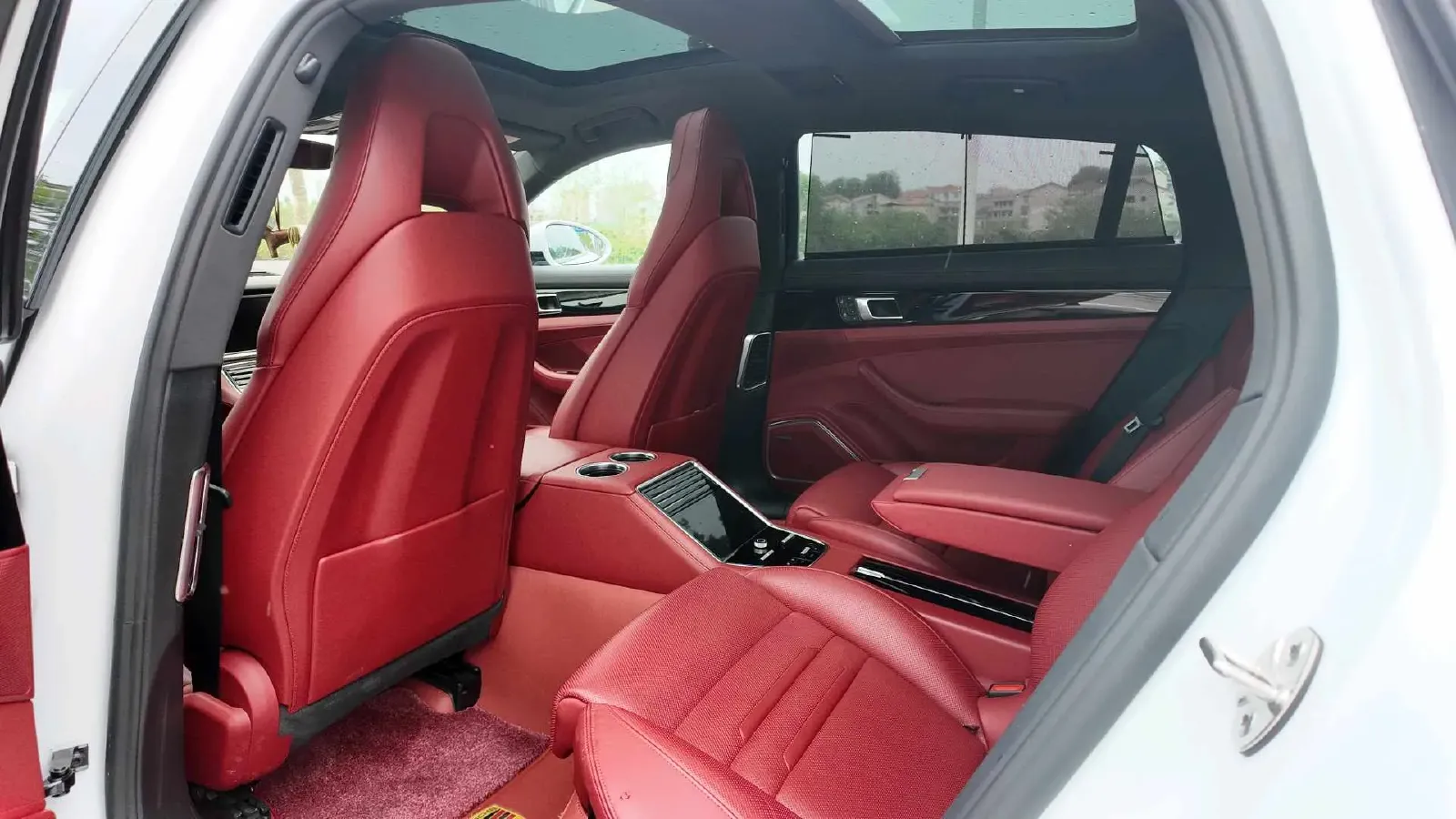 2021 Porsche Panamera 2.9T 330HP V6 8DCT,autocango,china used car exporter,china ev exporter,chinese used car exporter,chinese used ev exporter