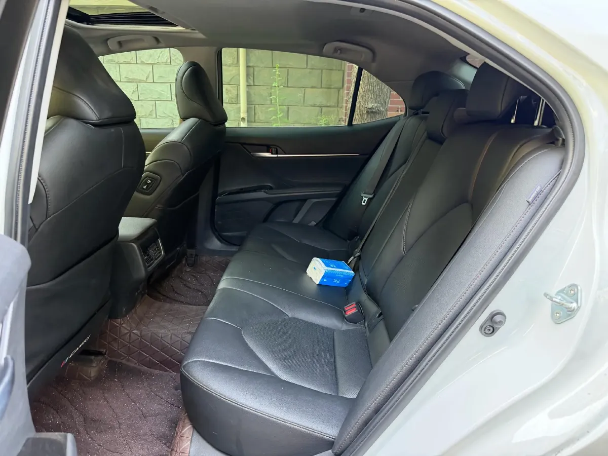 2023 Toyota Camry 2.0L 177HP L4 CVT,autocango,china used car exporter,china ev exporter,chinese used car exporter,chinese used ev exporter