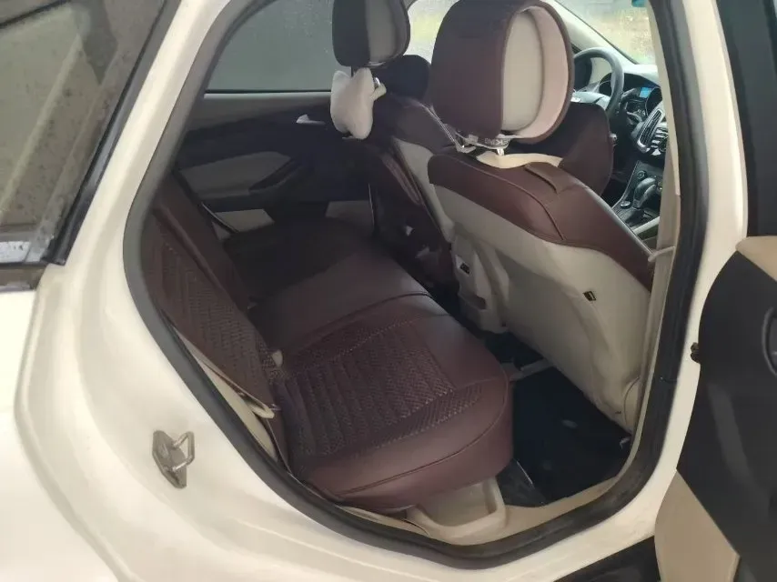 2017 Ford Focus 1.6L 125HP L4 6DCT,autocango,china used car exporter,china ev exporter,chinese used car exporter,chinese used ev exporter