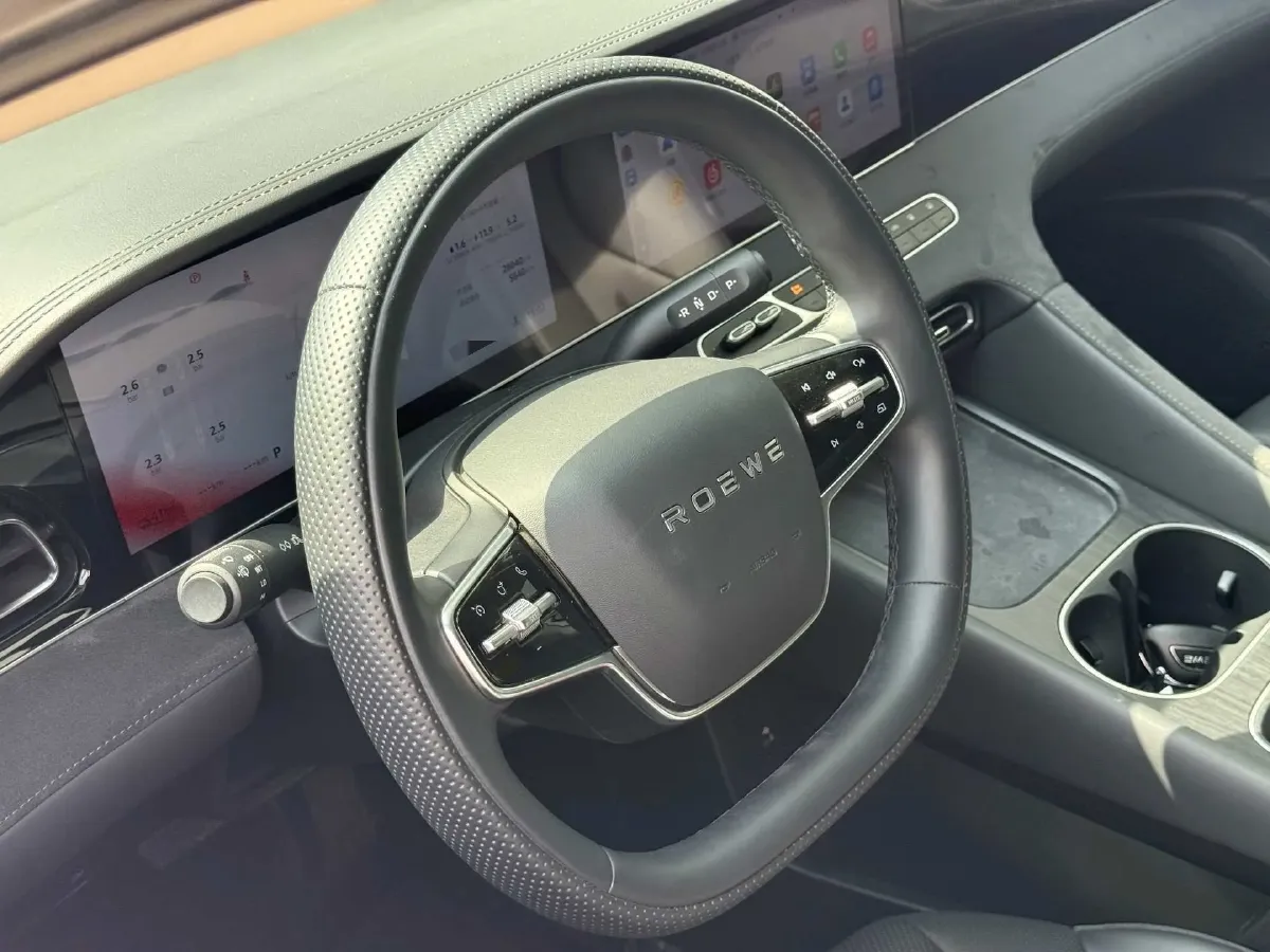 2025 Roewe D7 1.5L 112HP L4 1DHT PHEV 19.7KWH,autocango,china used car exporter,china ev exporter,chinese used car exporter,chinese used ev exporter