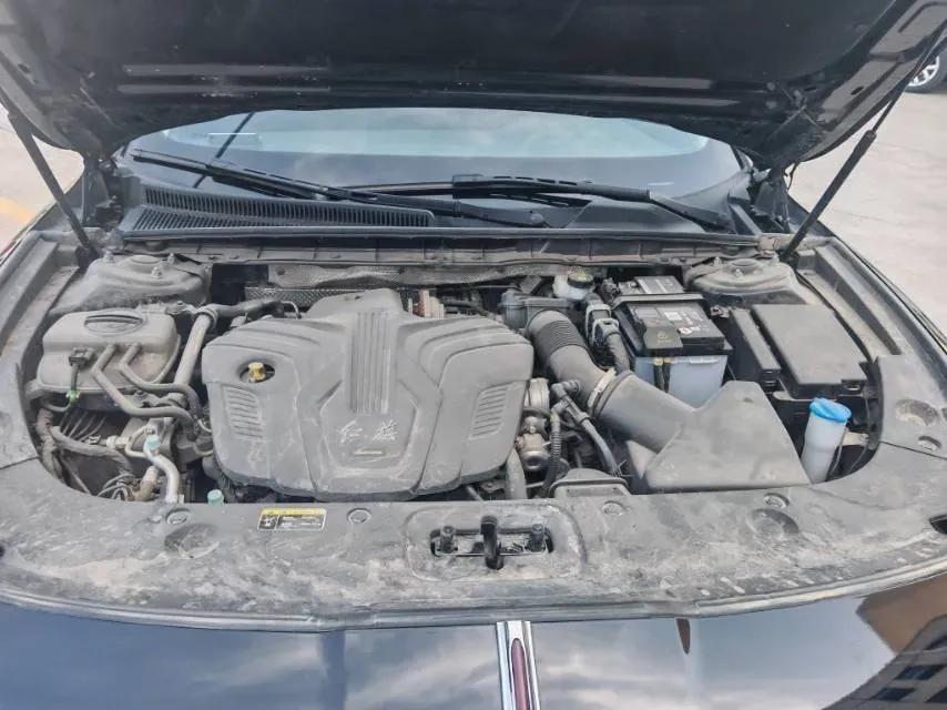 2025 HongQi H5 1.5T 169HP L4 1DHT Hybrid,autocango,china used car exporter,china ev exporter,chinese used car exporter,chinese used ev exporter