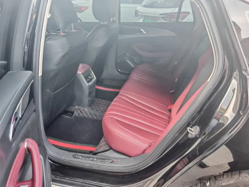 2025 HongQi H5 1.5T 169HP L4 1DHT Hybrid,autocango,china used car exporter,china ev exporter,chinese used car exporter,chinese used ev exporter