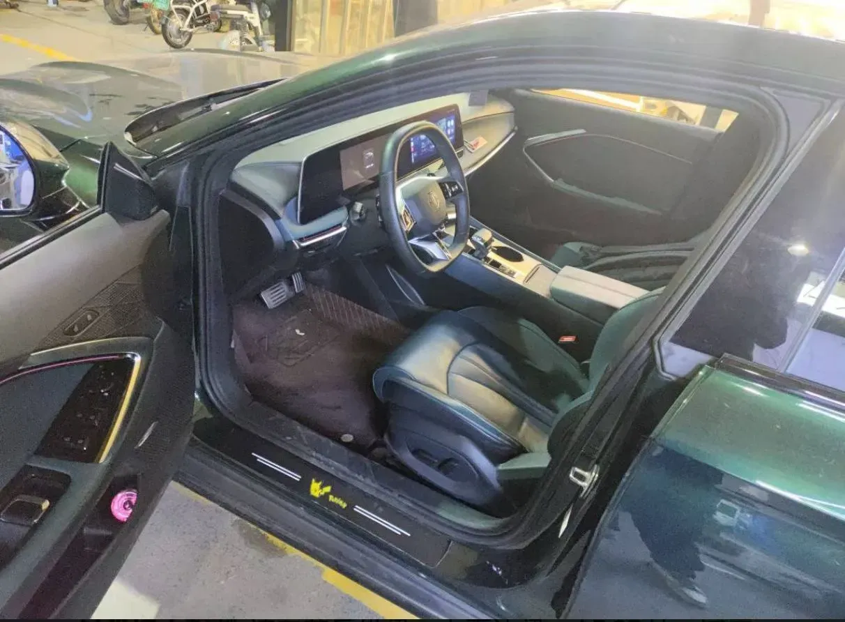 2023 MG 7 1.5T 188HP L4 7DCT,autocango,china used car exporter,china ev exporter,chinese used car exporter,chinese used ev exporter