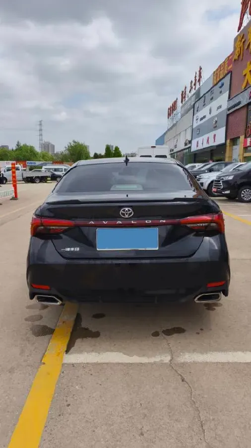 2022 Toyota Avalon 2.5L 209HP L4 8AT,autocango,china used car exporter,china ev exporter,chinese used car exporter,chinese used ev exporter
