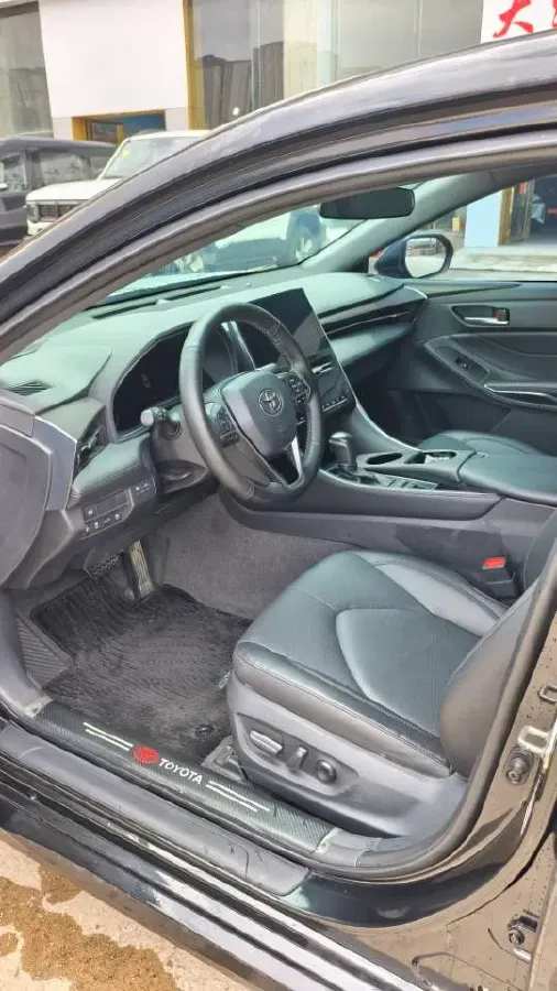 2022 Toyota Avalon 2.5L 209HP L4 8AT,autocango,china used car exporter,china ev exporter,chinese used car exporter,chinese used ev exporter