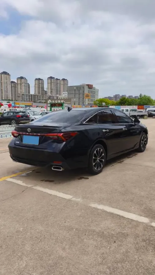 2022 Toyota Avalon 2.5L 209HP L4 8AT,autocango,china used car exporter,china ev exporter,chinese used car exporter,chinese used ev exporter