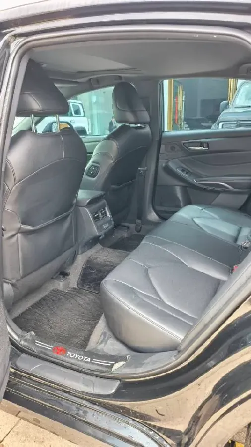 2022 Toyota Avalon 2.5L 209HP L4 8AT,autocango,china used car exporter,china ev exporter,chinese used car exporter,chinese used ev exporter