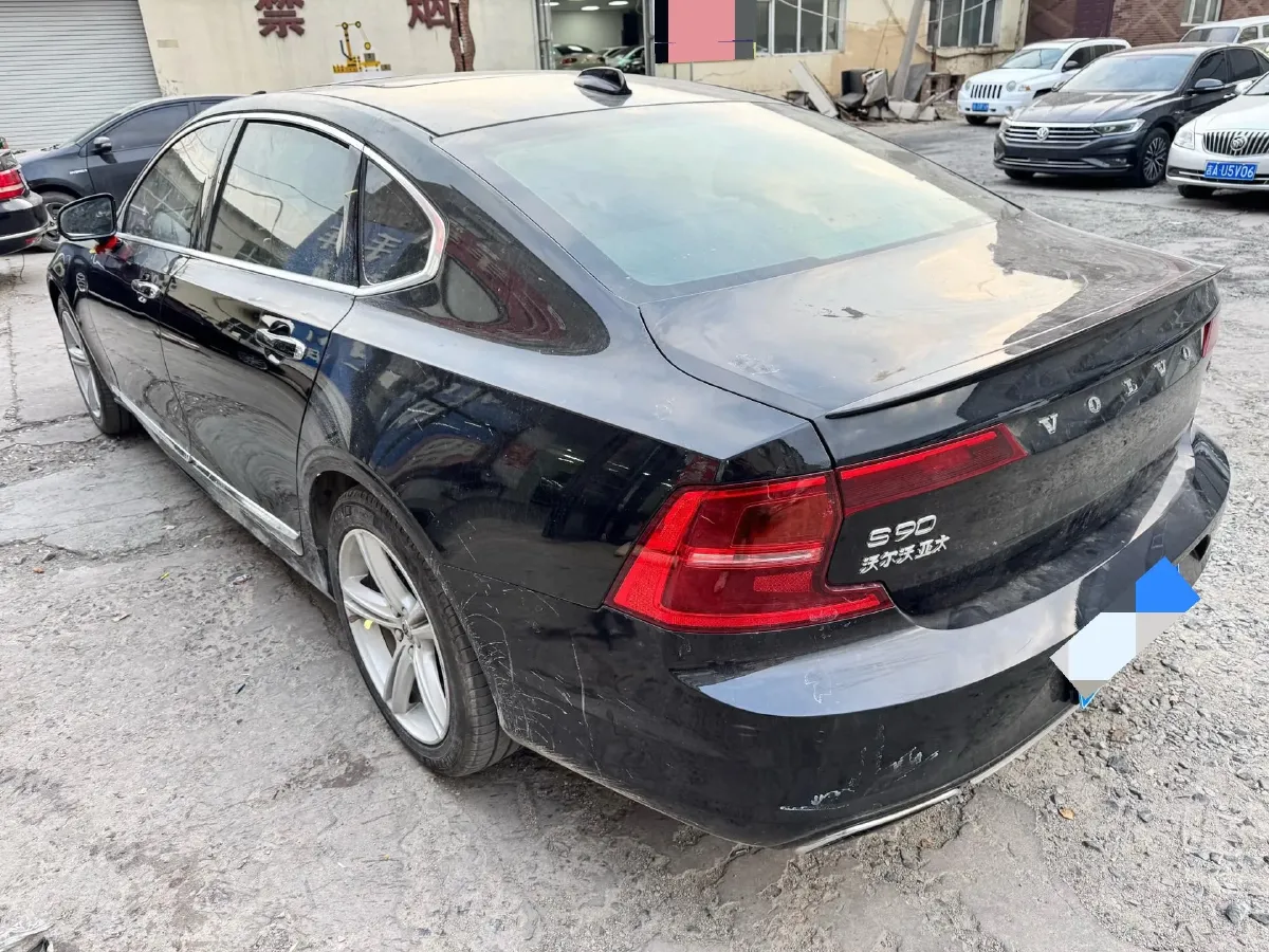 2019 Infiniti Q70 2.0T 211HP L4 7AT,autocango,china used car exporter,china ev exporter,chinese used car exporter,chinese used ev exporter