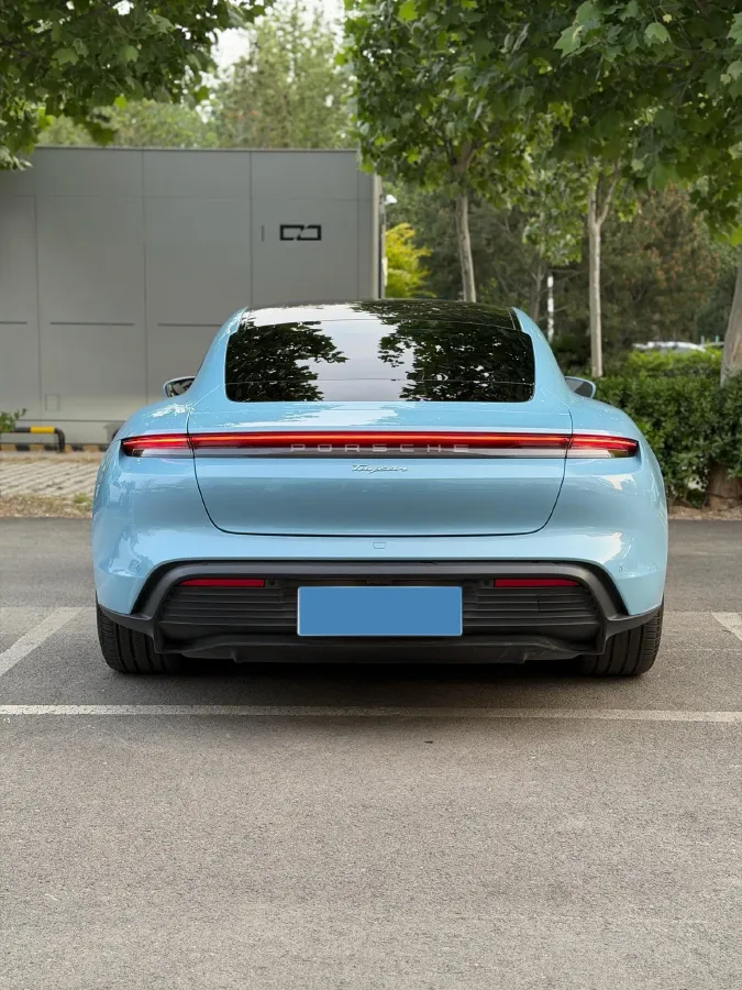 2022 Porsche Taycan 2AT BEV 79.2KWH,autocango,china used car exporter,china ev exporter,chinese used car exporter,chinese used ev exporter