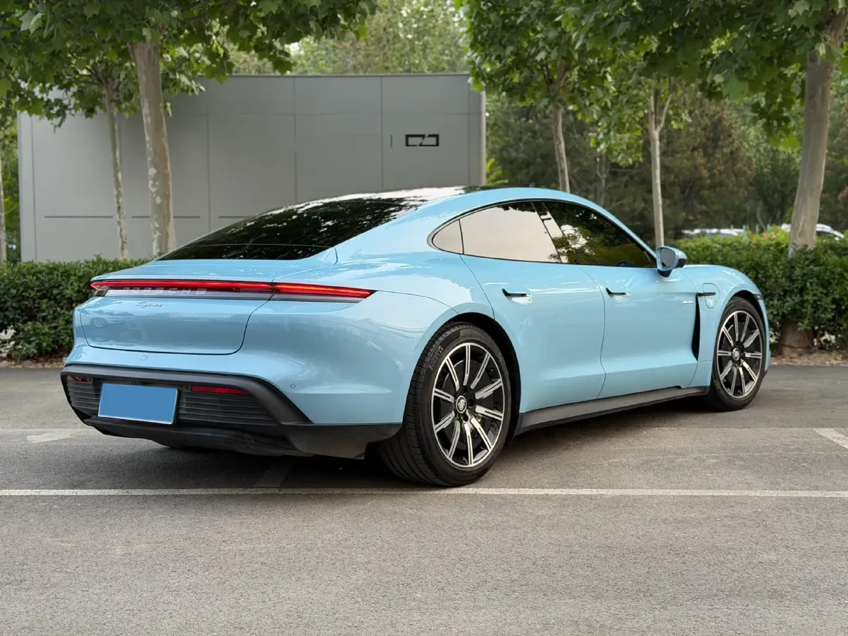 2022 Porsche Taycan 2AT BEV 79.2KWH,autocango,china used car exporter,china ev exporter,chinese used car exporter,chinese used ev exporter