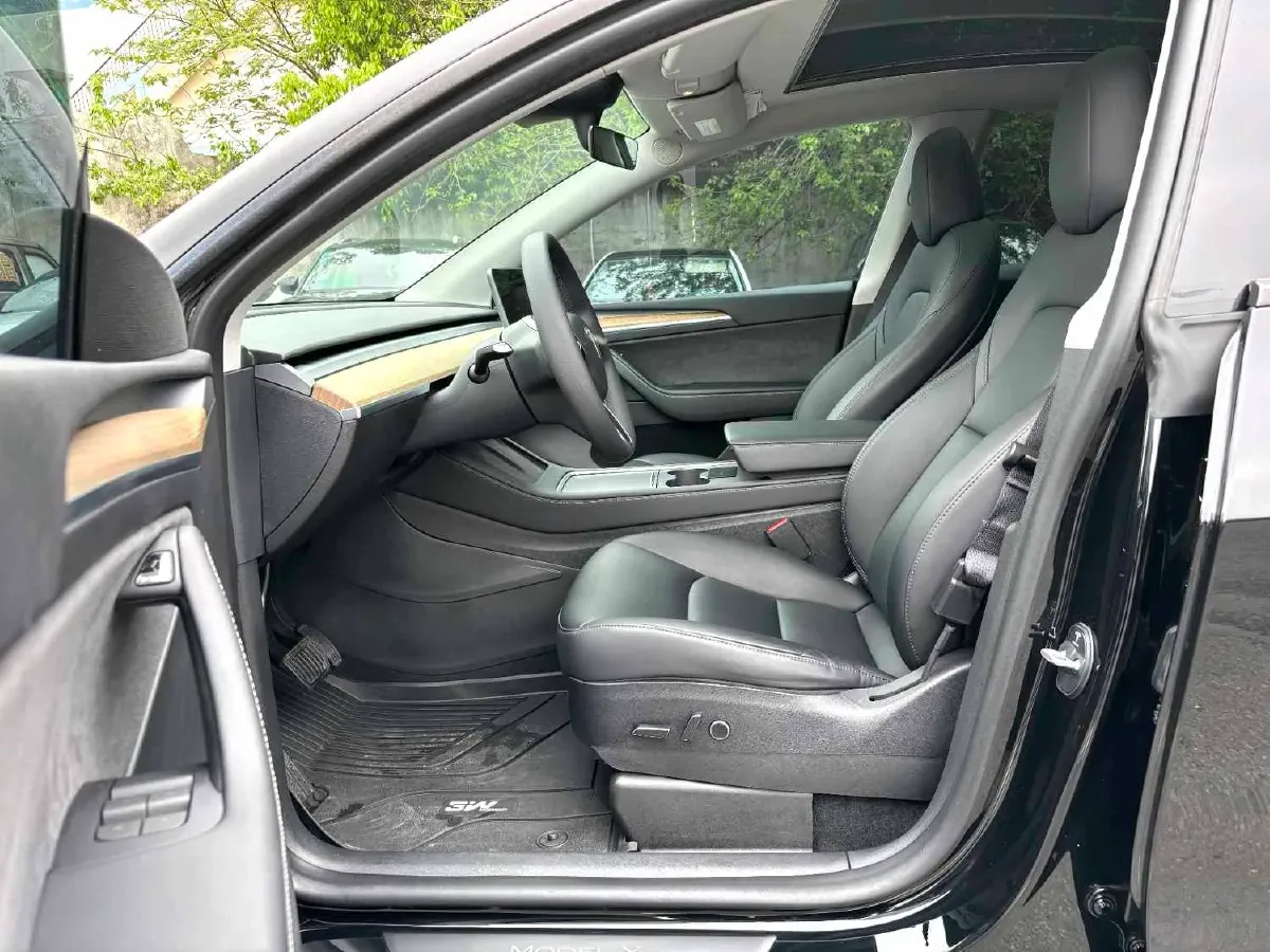 2022 BMW 3 Series 2.0T 184HP L4 8AT,autocango,china used car exporter,china ev exporter,chinese used car exporter,chinese used ev exporter