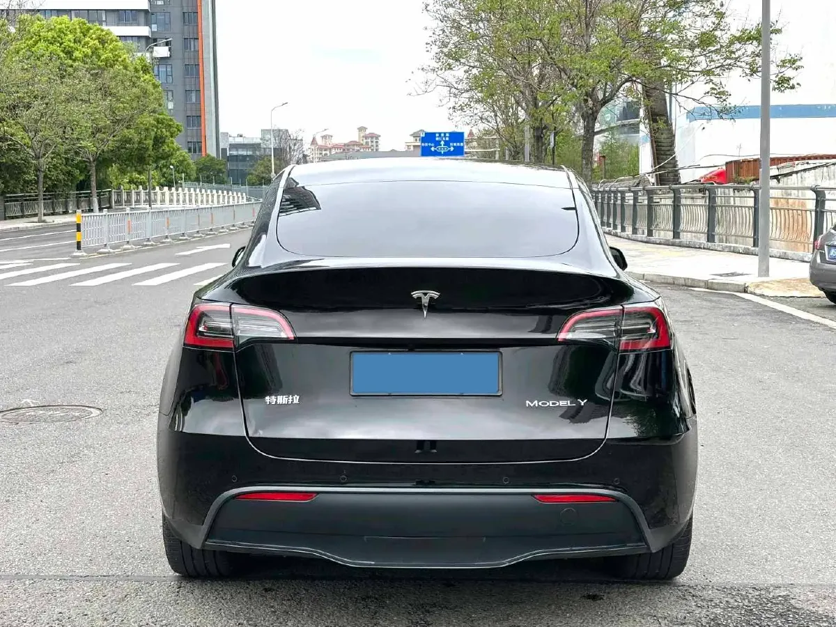 2022 BMW 3 Series 2.0T 184HP L4 8AT,autocango,china used car exporter,china ev exporter,chinese used car exporter,chinese used ev exporter