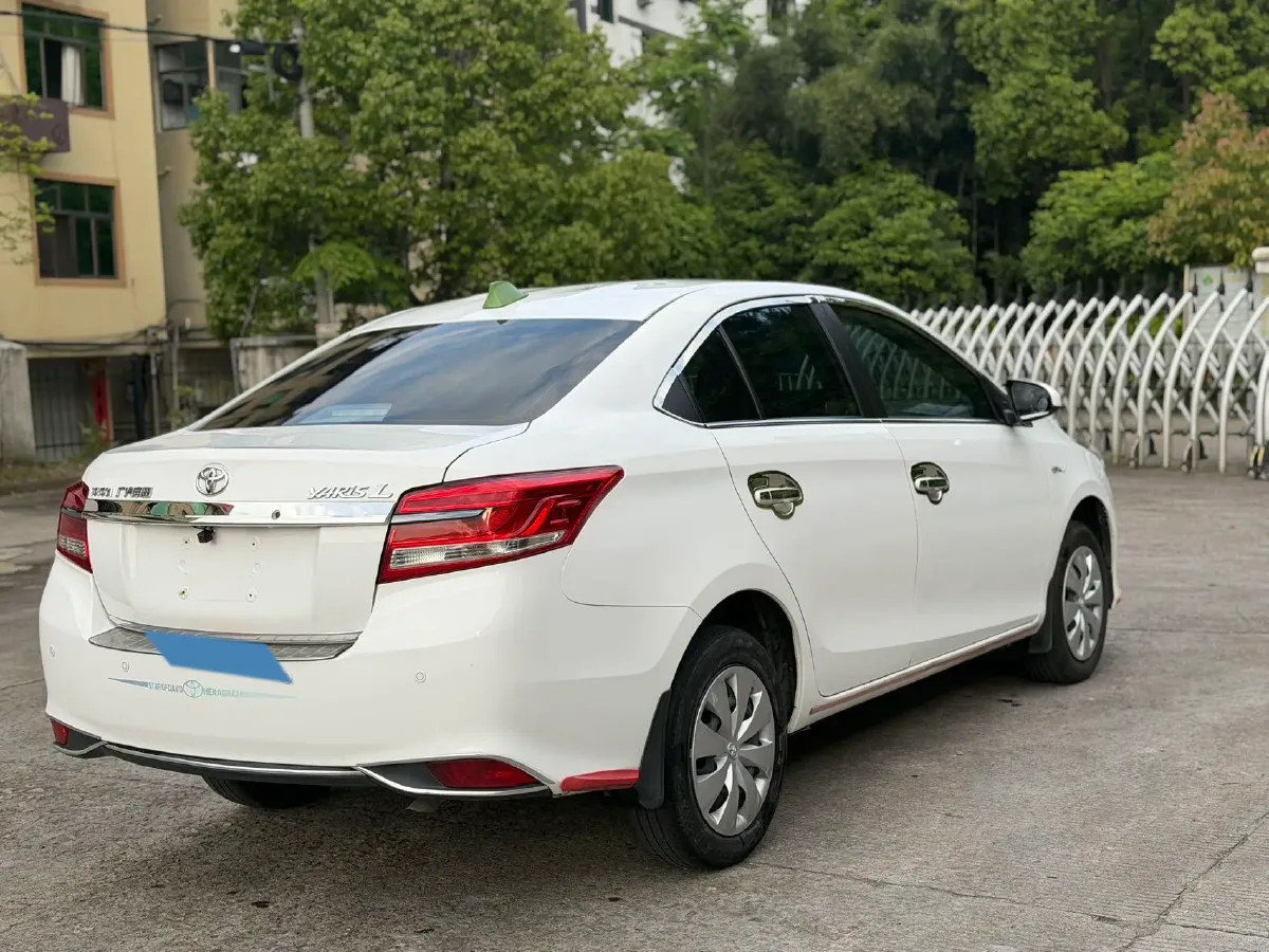 2021 Toyota Yaris L 1.5L 112HP L4 CVT,autocango,china used car exporter,china ev exporter,chinese used car exporter,chinese used ev exporter