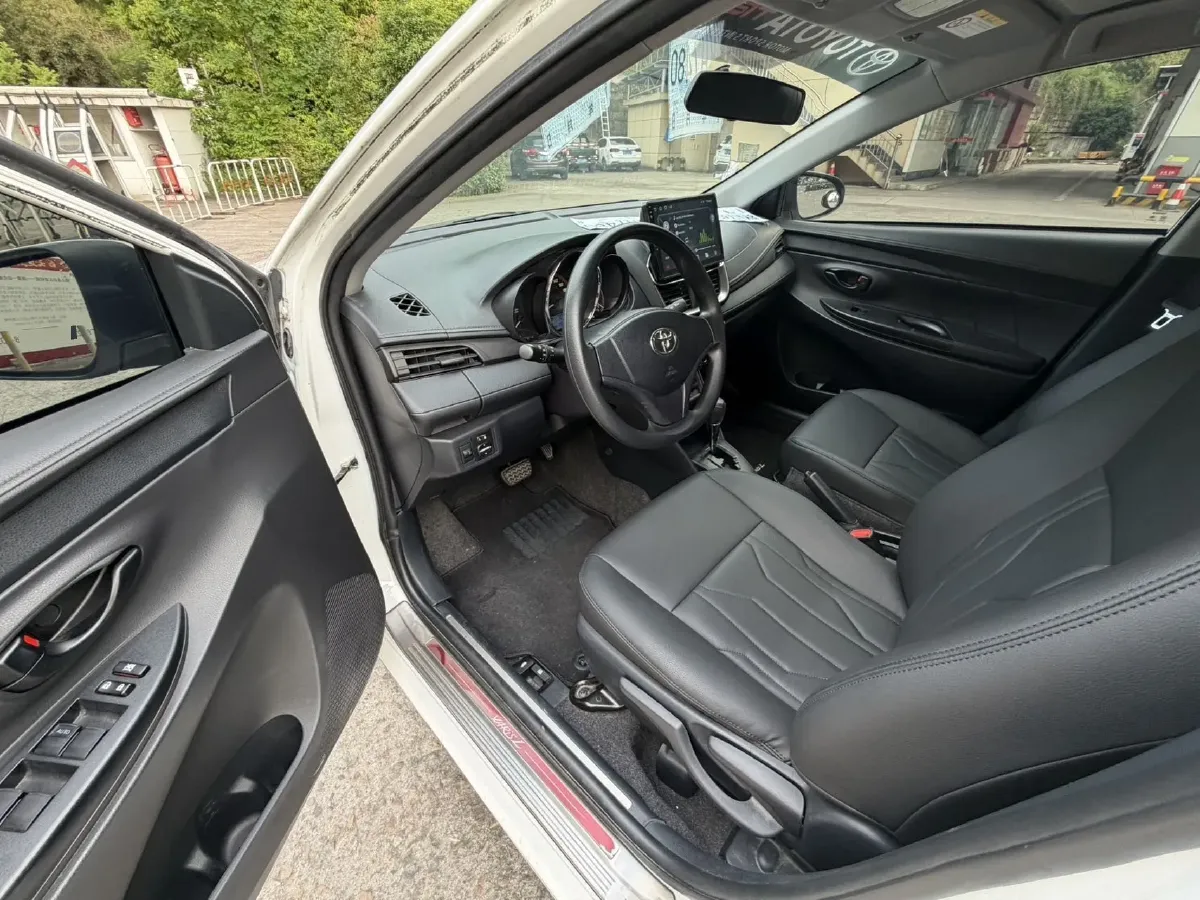 2021 Toyota Yaris L 1.5L 112HP L4 CVT,autocango,china used car exporter,china ev exporter,chinese used car exporter,chinese used ev exporter