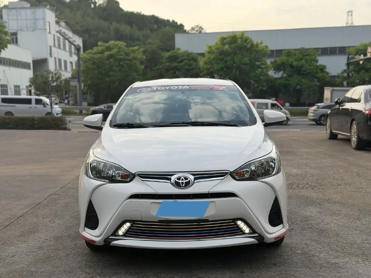 2021 Toyota Yaris L 1.5L 112HP L4 CVT,autocango,china used car exporter,china ev exporter,chinese used car exporter,chinese used ev exporter