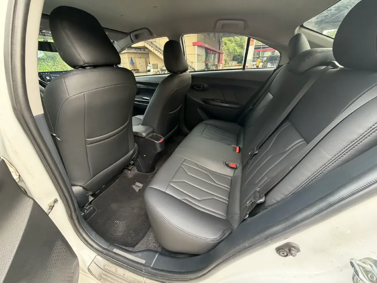 2021 Toyota Yaris L 1.5L 112HP L4 CVT,autocango,china used car exporter,china ev exporter,chinese used car exporter,chinese used ev exporter