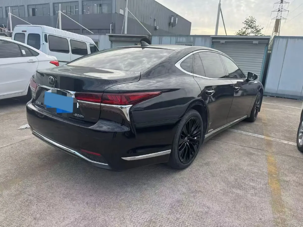 2018 Lexus LS 3.5L 299HP V6 E-CVT Hybrid,autocango,china used car exporter,china ev exporter,chinese used car exporter,chinese used ev exporter