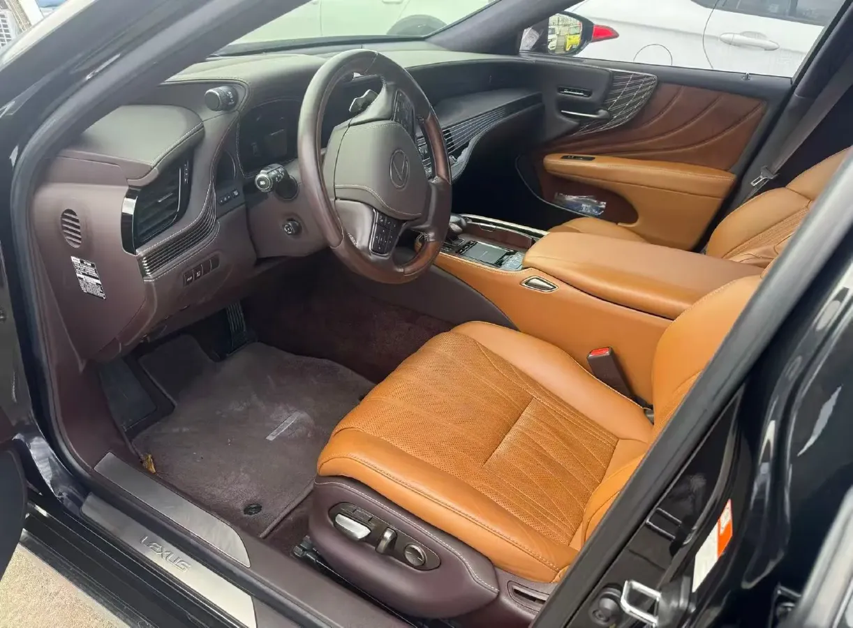 2018 Lexus LS 3.5L 299HP V6 E-CVT Hybrid,autocango,china used car exporter,china ev exporter,chinese used car exporter,chinese used ev exporter