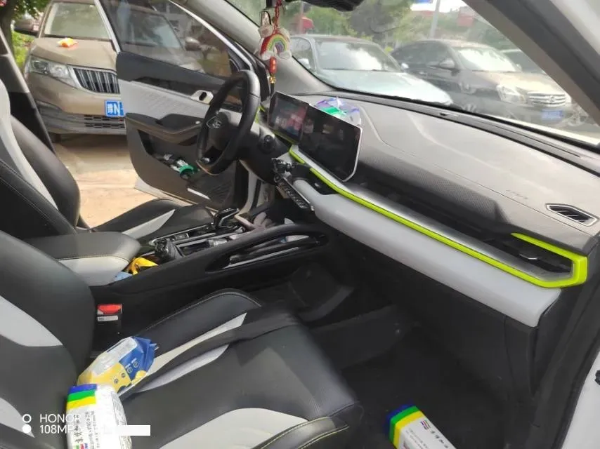 2022 Geely Coolray 1.5T 181HP L4 7DCT,autocango,china used car exporter,china ev exporter,chinese used car exporter,chinese used ev exporter