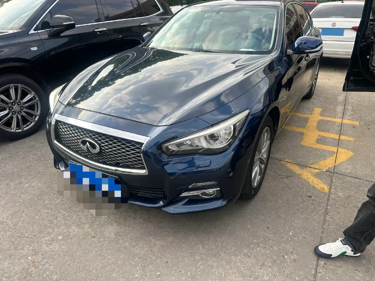2016 Infiniti Q50L 2.0T 211HP L4 7AT,autocango,china used car exporter,china ev exporter,chinese used car exporter,chinese used ev exporter