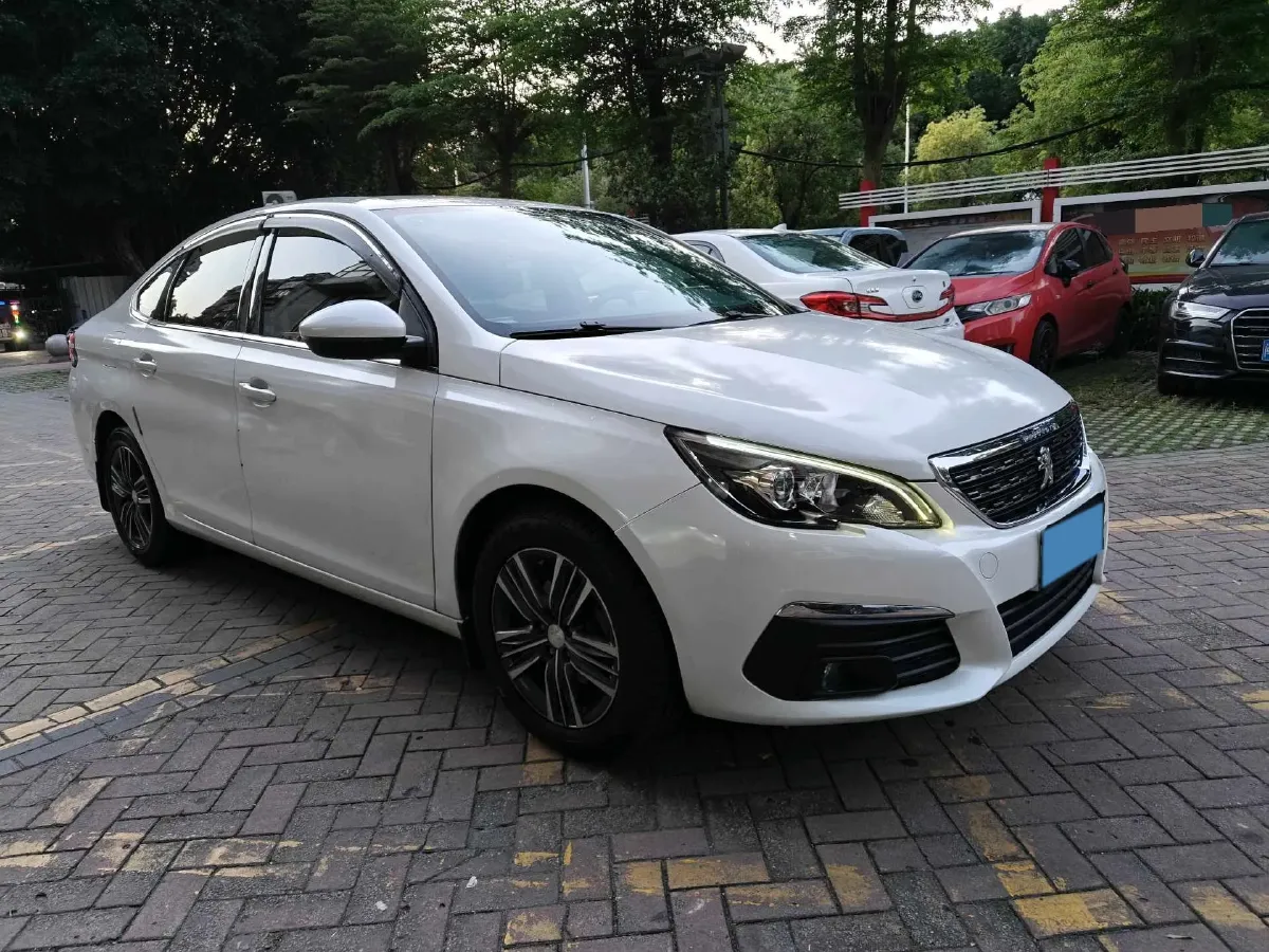 2018 Peugeot 308 1.6L 117HP L4 6AT,autocango,china used car exporter,china ev exporter,chinese used car exporter,chinese used ev exporter