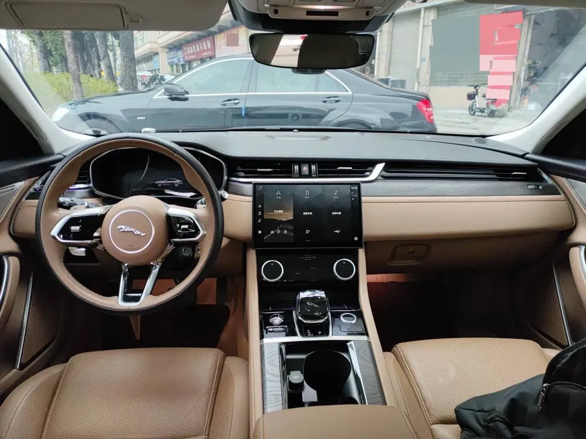 2023 Jaguar XFL 2.0T 250HP L4 8AT,autocango,china used car exporter,china ev exporter,chinese used car exporter,chinese used ev exporter