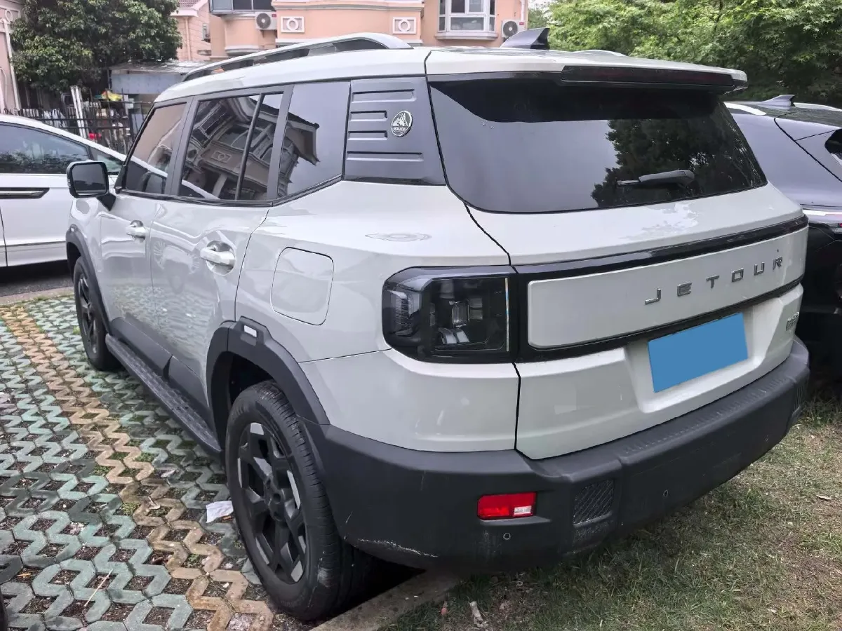2025 Jetour Traveller 1.5T 184HP L4 7DCT,autocango,china used car exporter,china ev exporter,chinese used car exporter,chinese used ev exporter