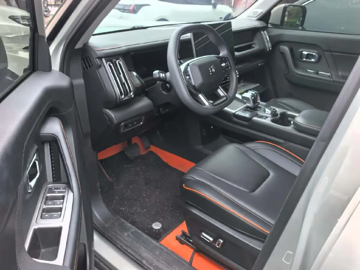 2025 Jetour Traveller 1.5T 184HP L4 7DCT,autocango,china used car exporter,china ev exporter,chinese used car exporter,chinese used ev exporter