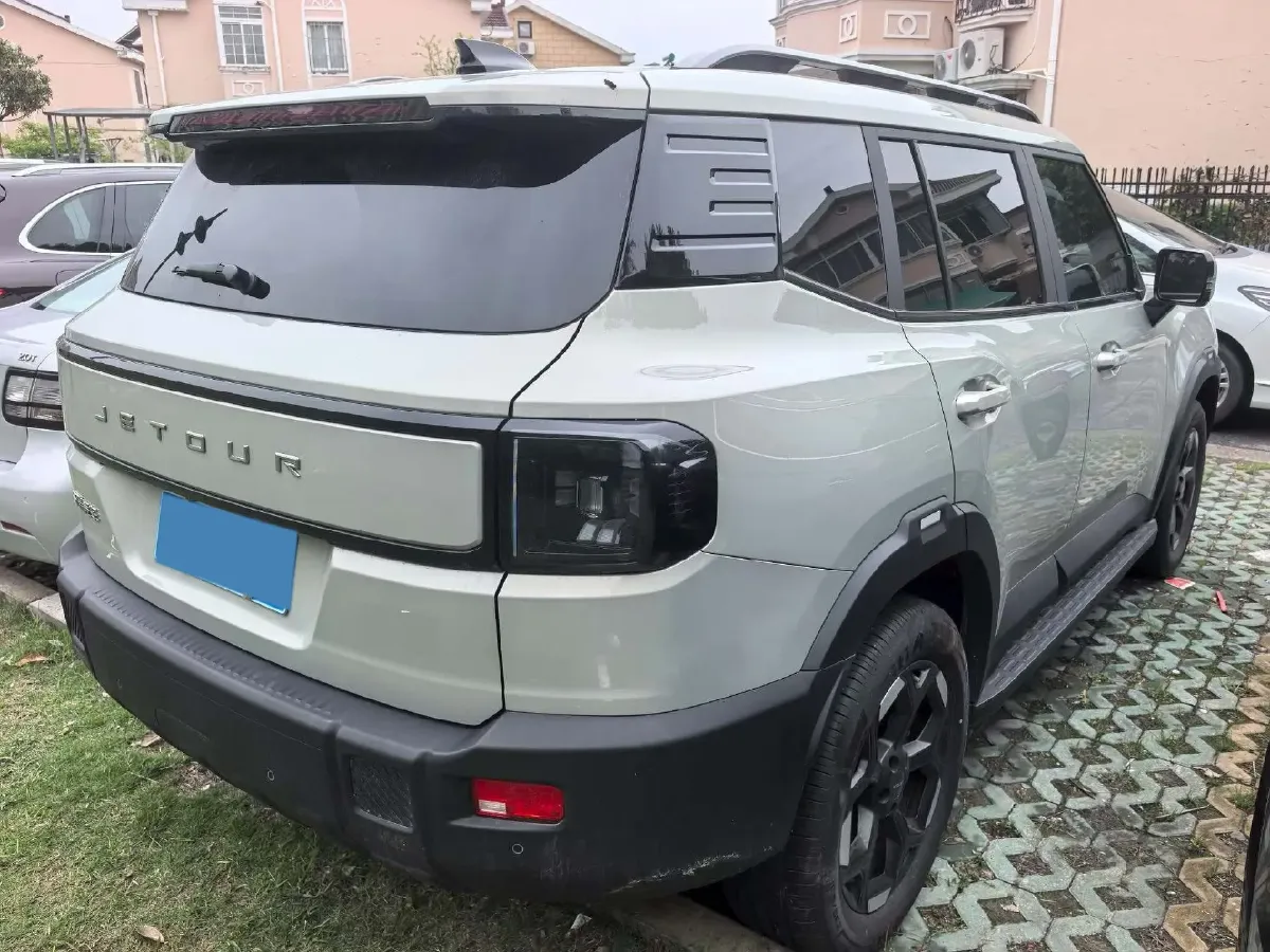 2025 Jetour Traveller 1.5T 184HP L4 7DCT,autocango,china used car exporter,china ev exporter,chinese used car exporter,chinese used ev exporter