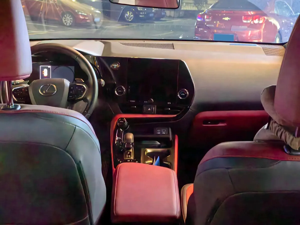 2022 Lexus NX 2.5L 192HP L4 E-CVT Hybrid,autocango,china used car exporter,china ev exporter,chinese used car exporter,chinese used ev exporter