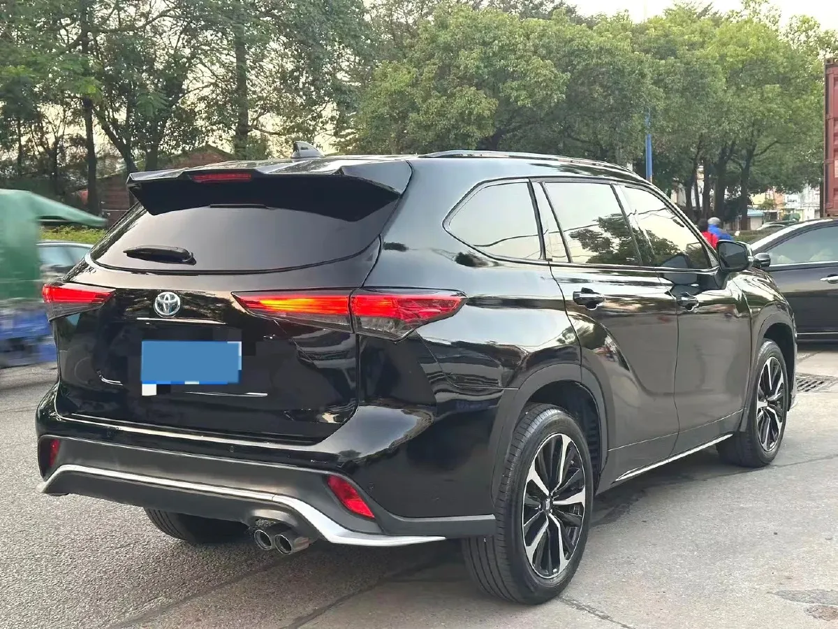 2022 Toyota Crown Kluger 2.5L 192HP L4 E-CVT Hybrid,autocango,china used car exporter,china ev exporter,chinese used car exporter,chinese used ev exporter
