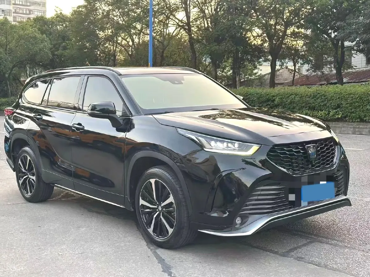 2022 Toyota Crown Kluger 2.5L 192HP L4 E-CVT Hybrid,autocango,china used car exporter,china ev exporter,chinese used car exporter,chinese used ev exporter