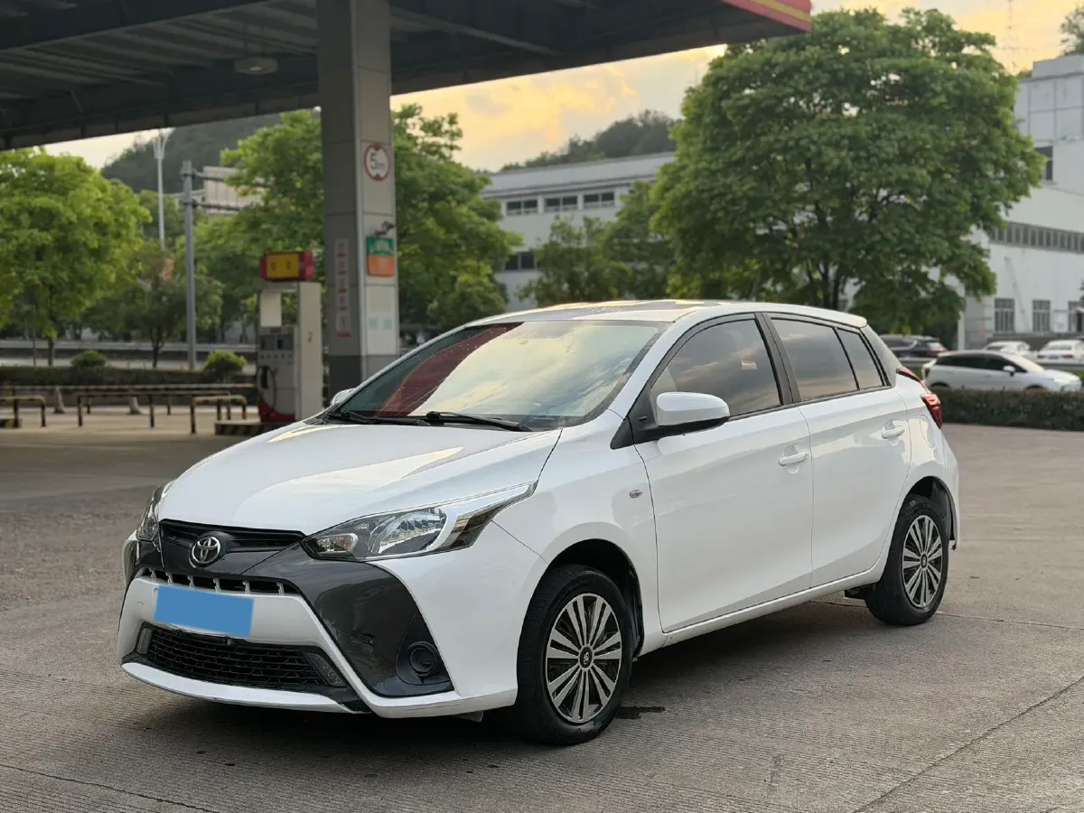 2017 Toyota Yaris L 1.5L 107HP L4 CVT,autocango,china used car exporter,china ev exporter,chinese used car exporter,chinese used ev exporter