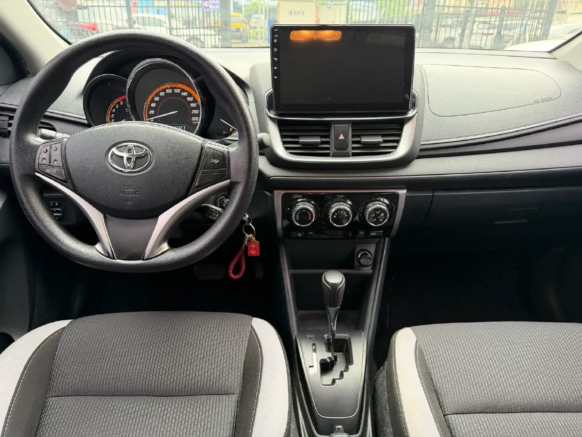 2022 Toyota Yaris L 1.5L 112HP L4 CVT,autocango,china used car exporter,china ev exporter,chinese used car exporter,chinese used ev exporter
