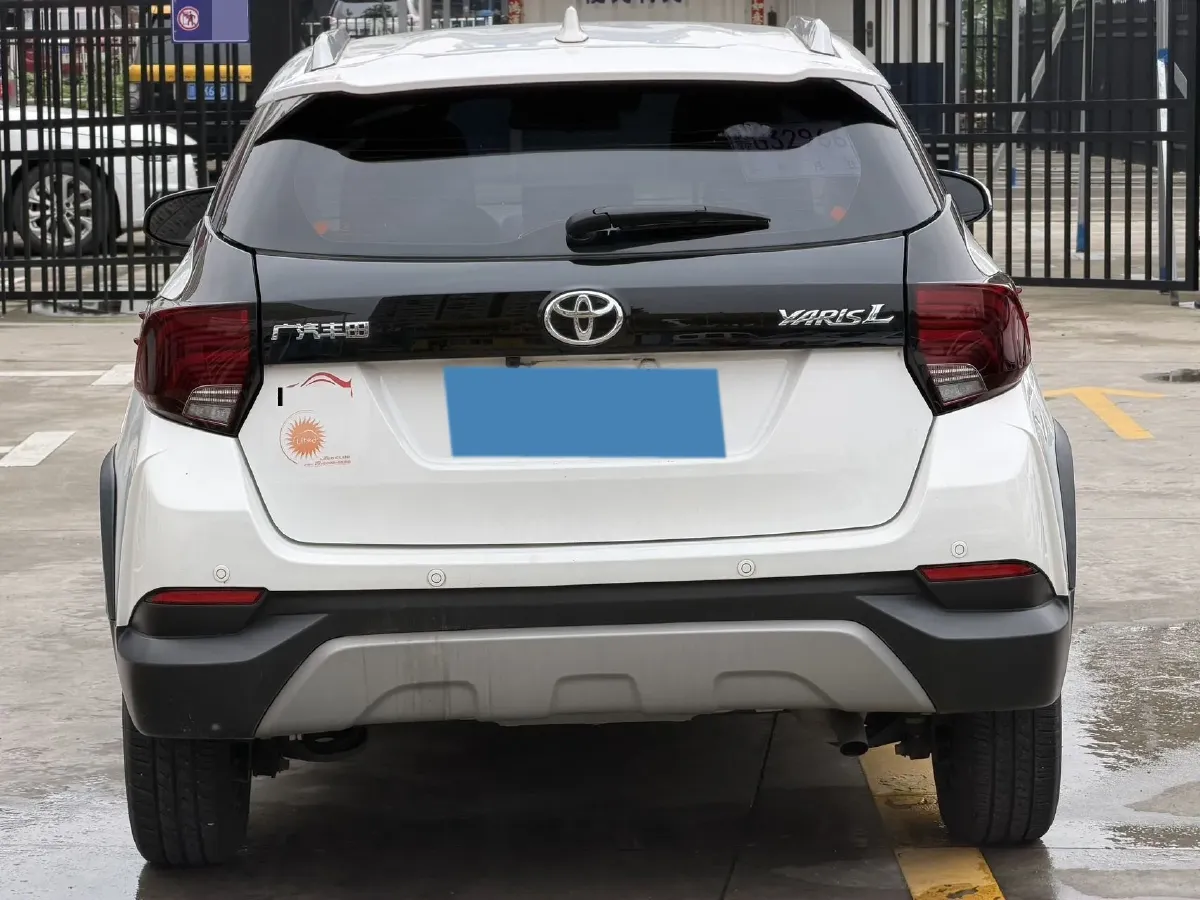 2022 Toyota Yaris L 1.5L 112HP L4 CVT,autocango,china used car exporter,china ev exporter,chinese used car exporter,chinese used ev exporter